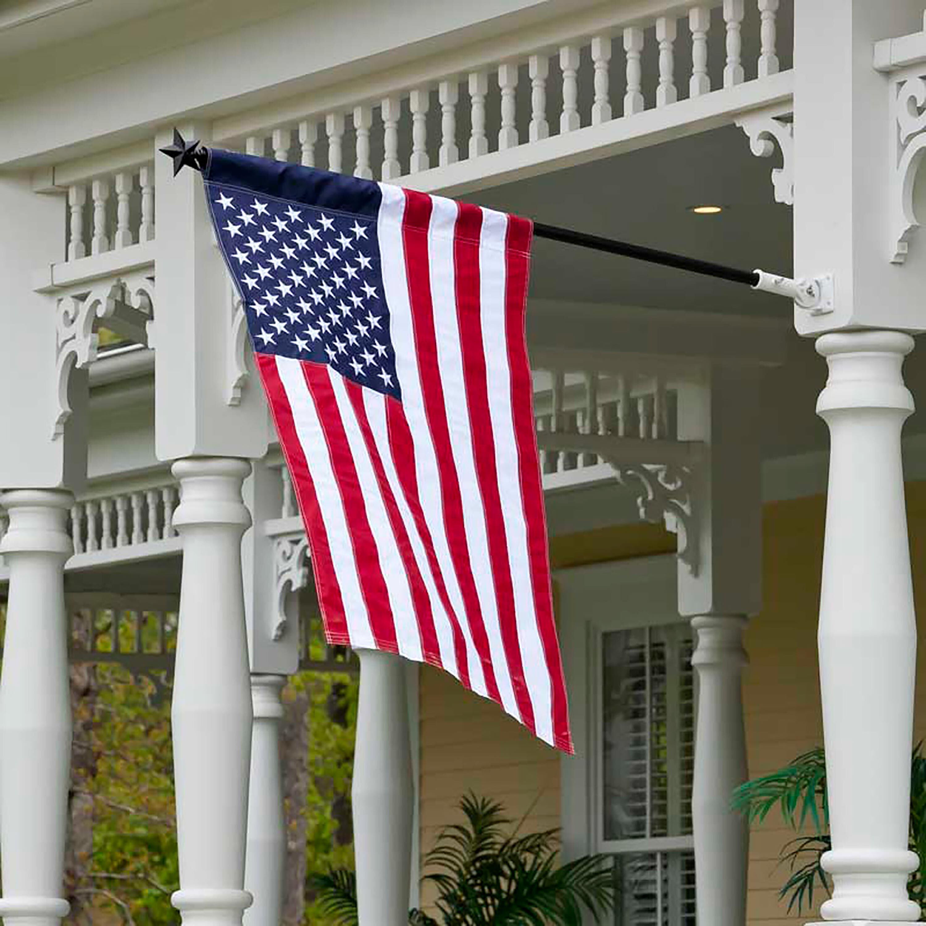 Evergreen House Flag - Thumbnail 3