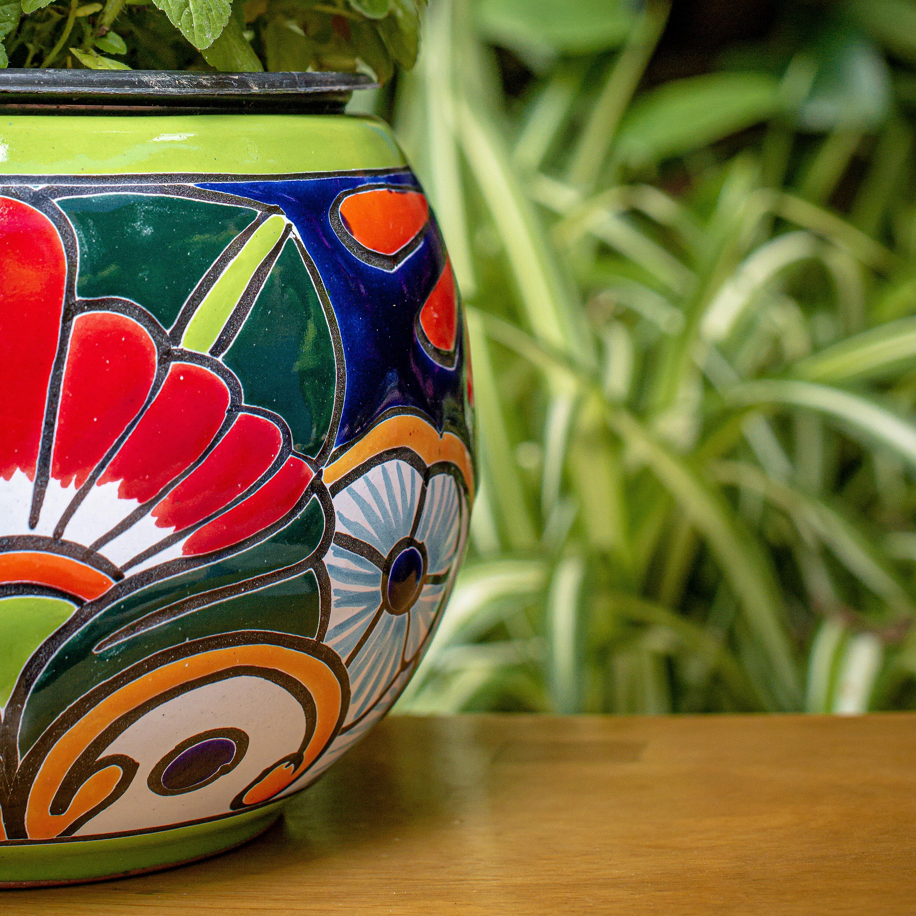 Green Talavera Baul Planter, Medium – Plow & Hearth