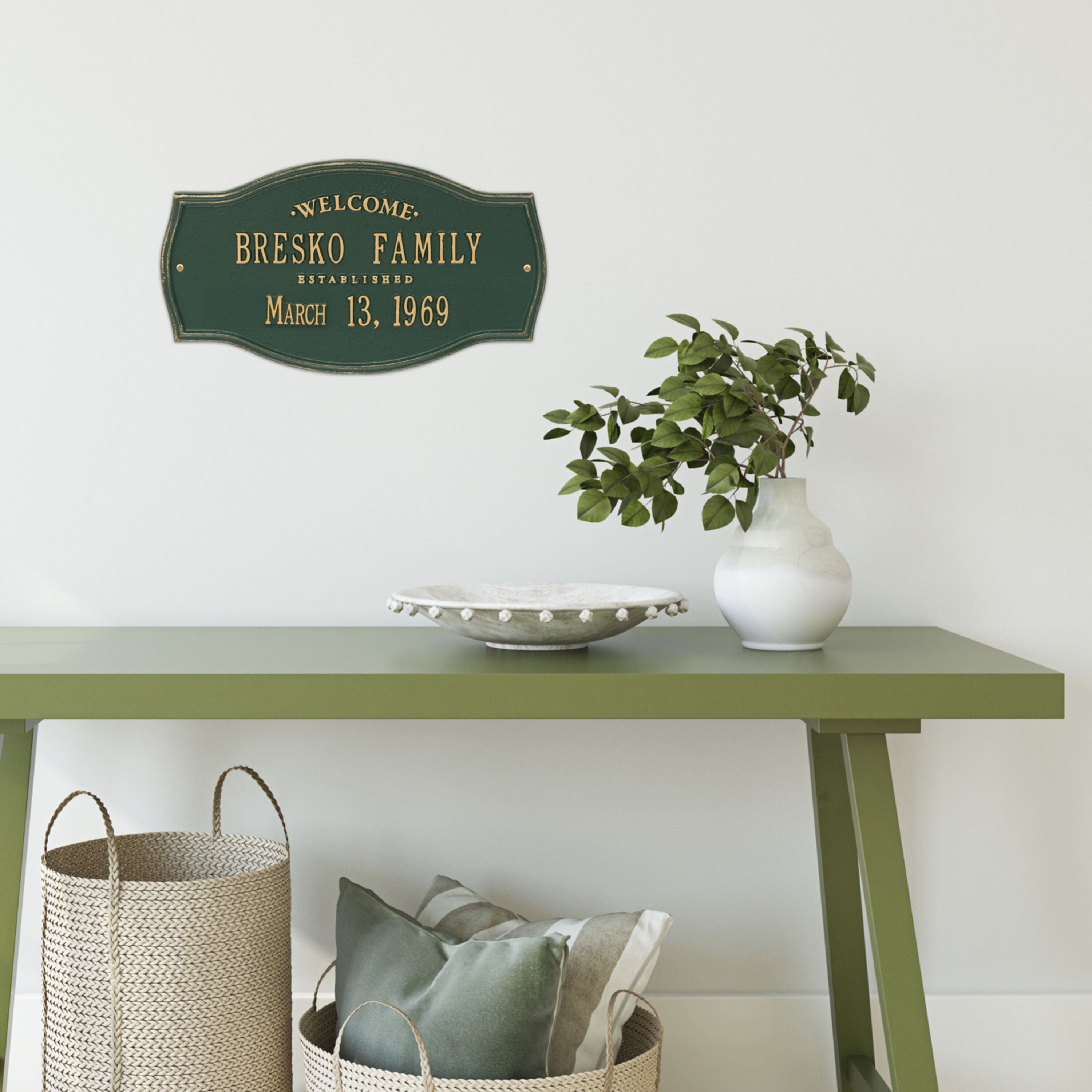 Heirloom Personalized Welcome Plaque | Plow & Hearth