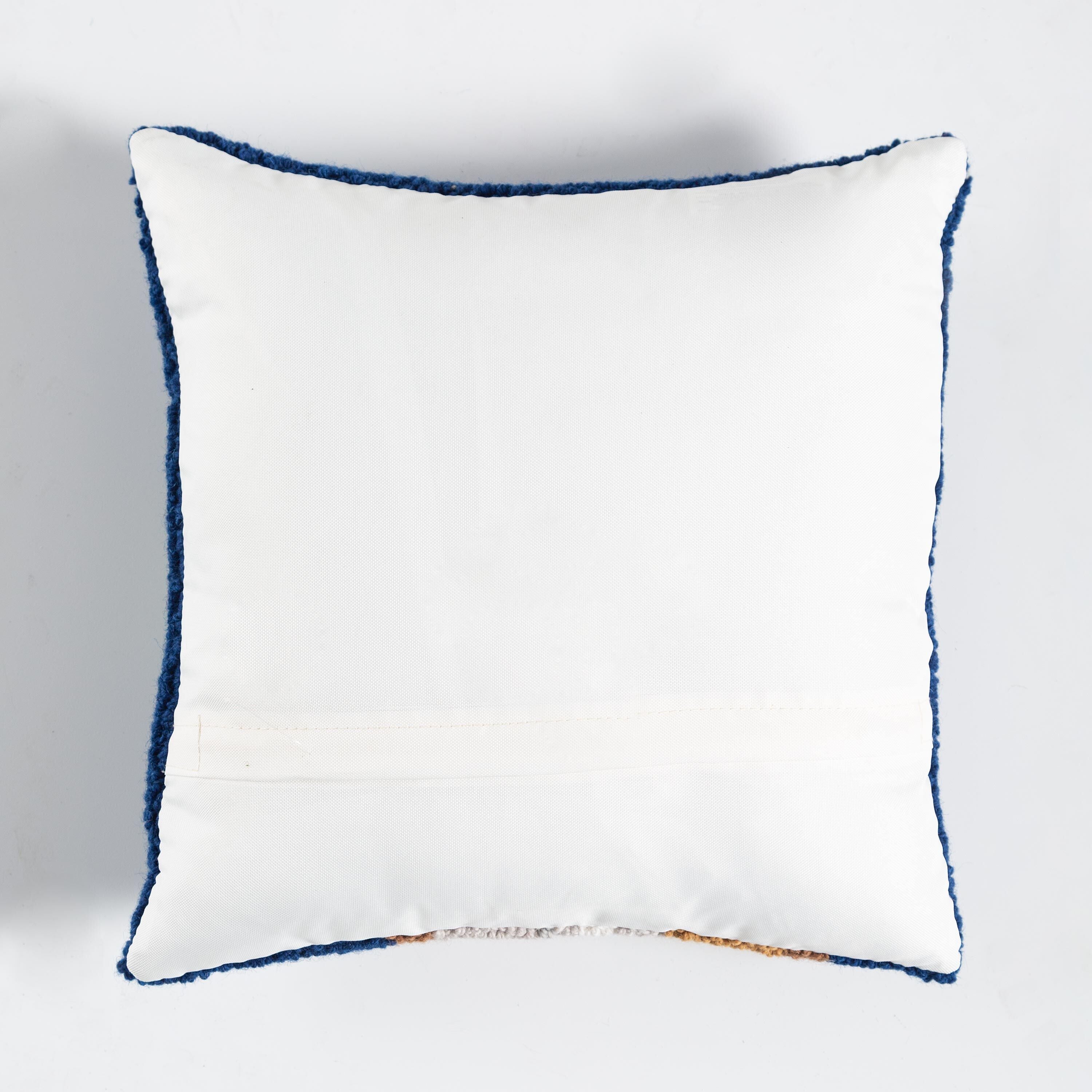 Plow & Hearth Beagle Throw Pillow - Thumbnail 3