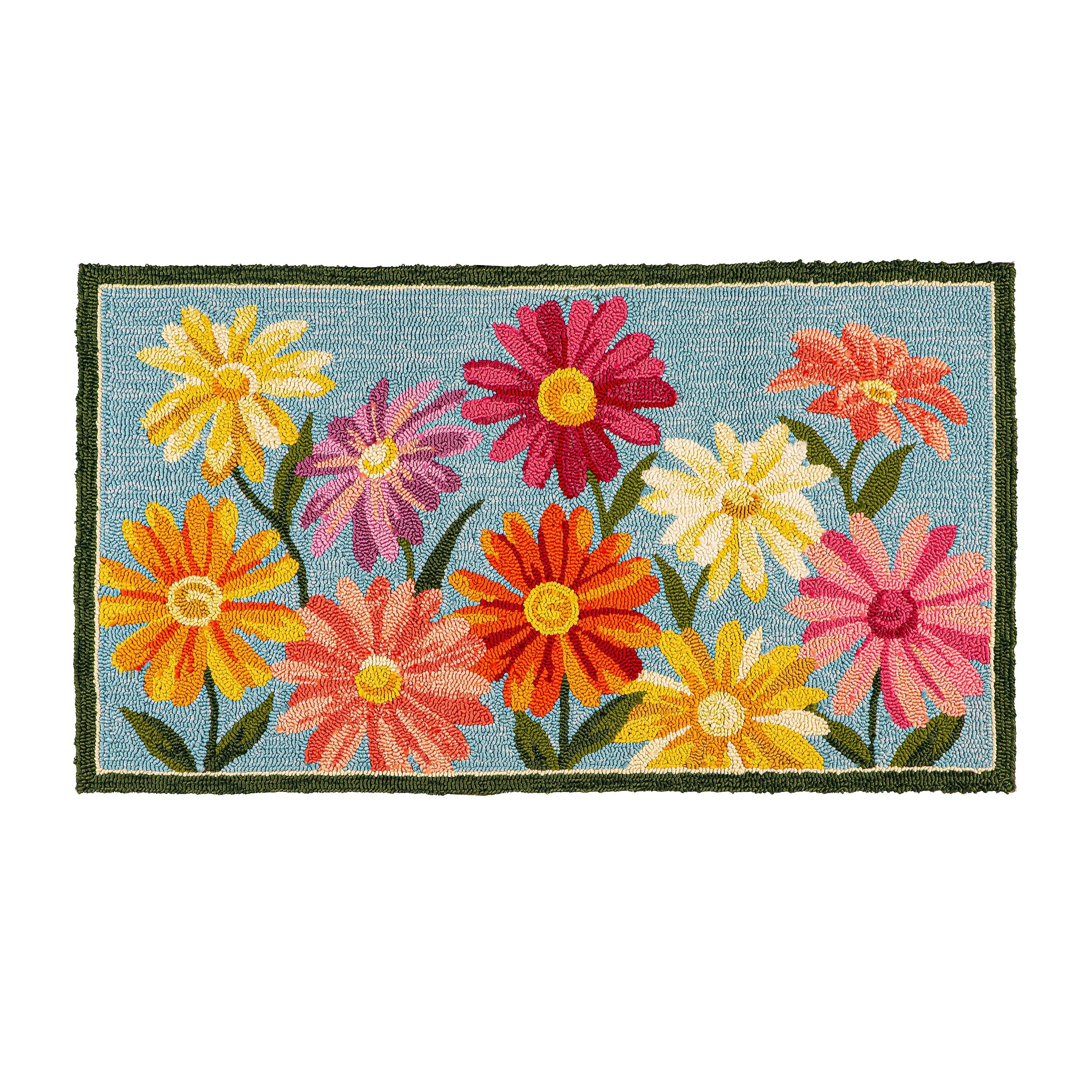 Indoor/Outdoor Hand-Hooked Polypropylene Pastel Posies Accent Rug