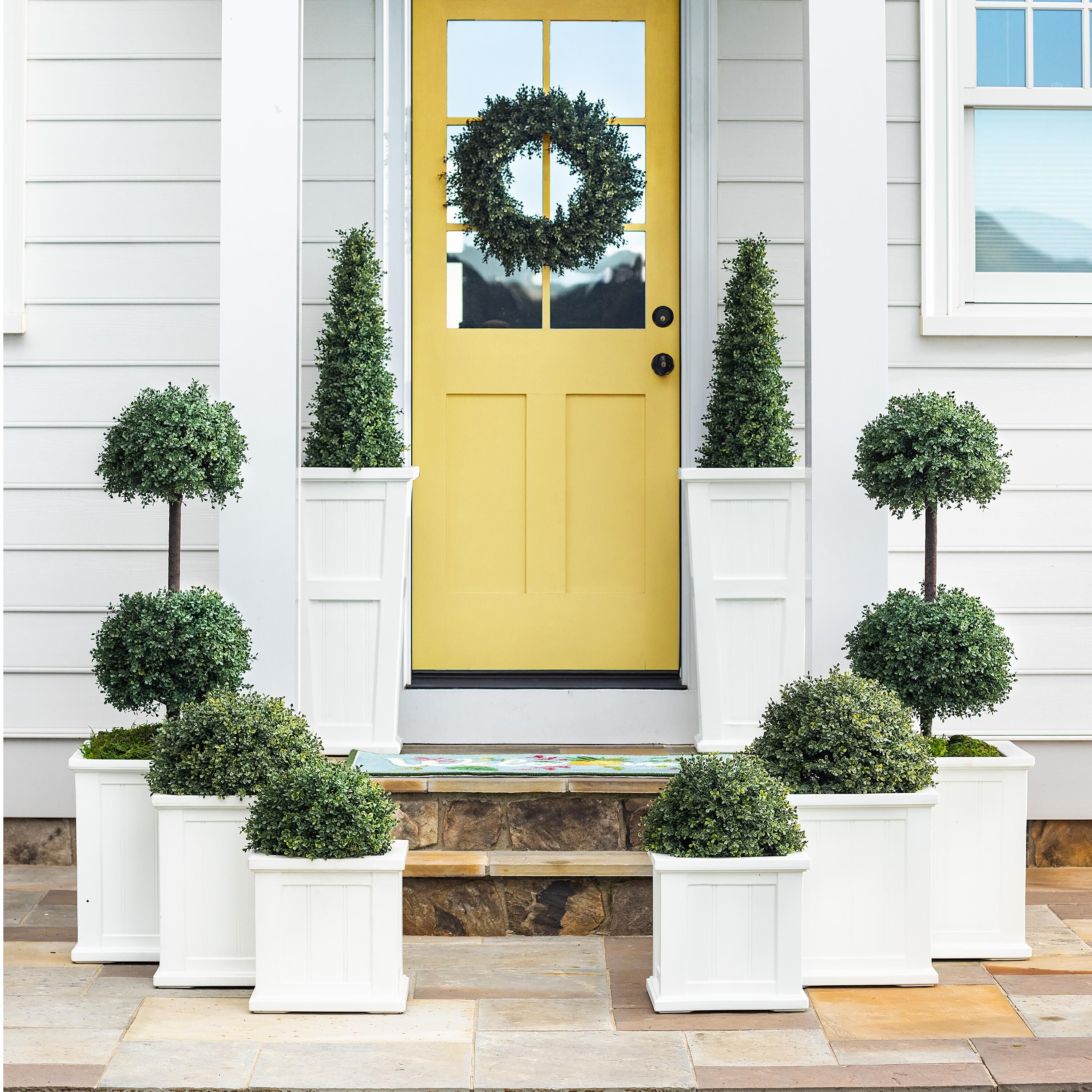 Lexington Tall Planter | Deck Planters | Plow & Hearth