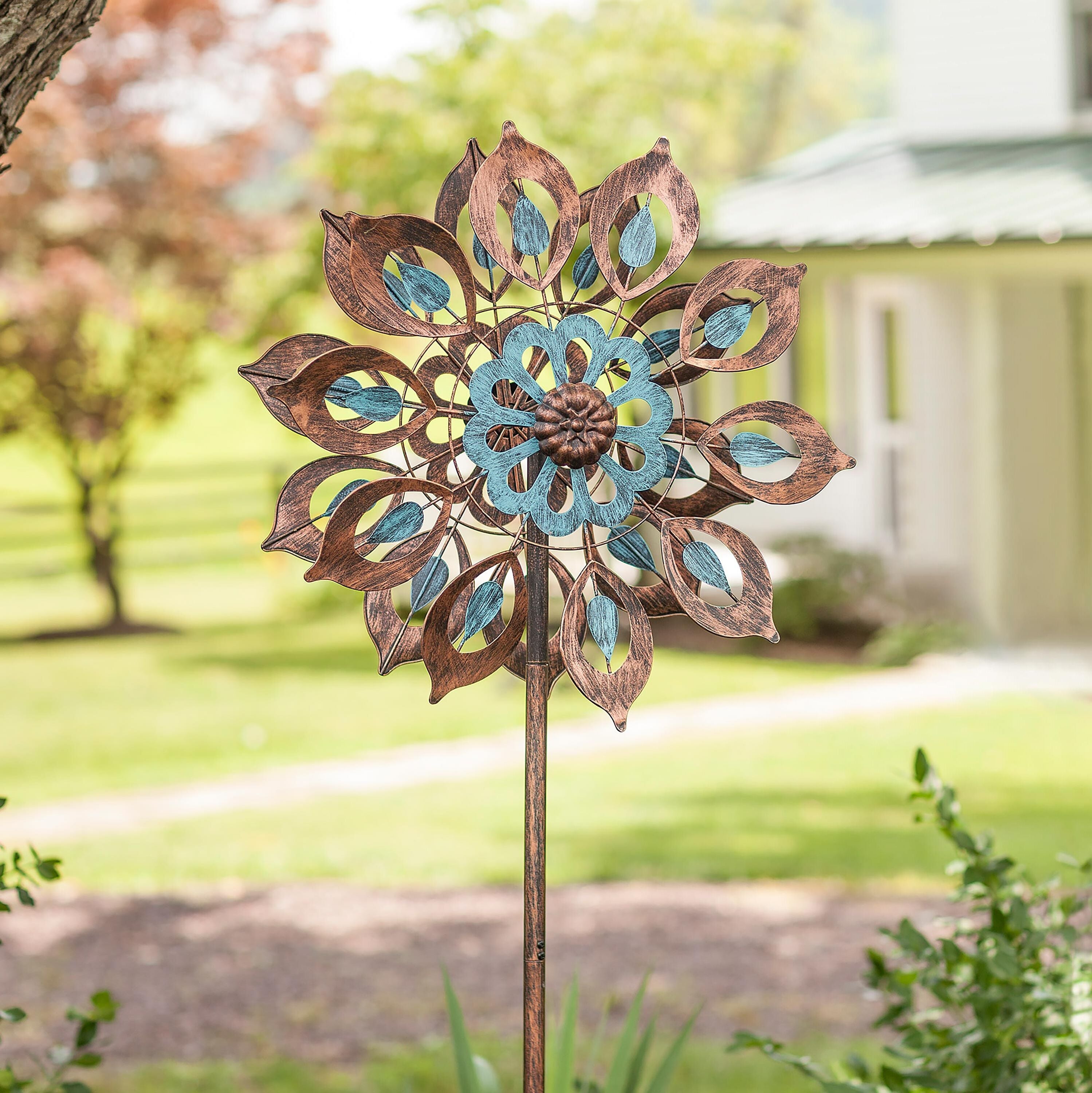Copper Lily Wind Spinner – Plow & Hearth