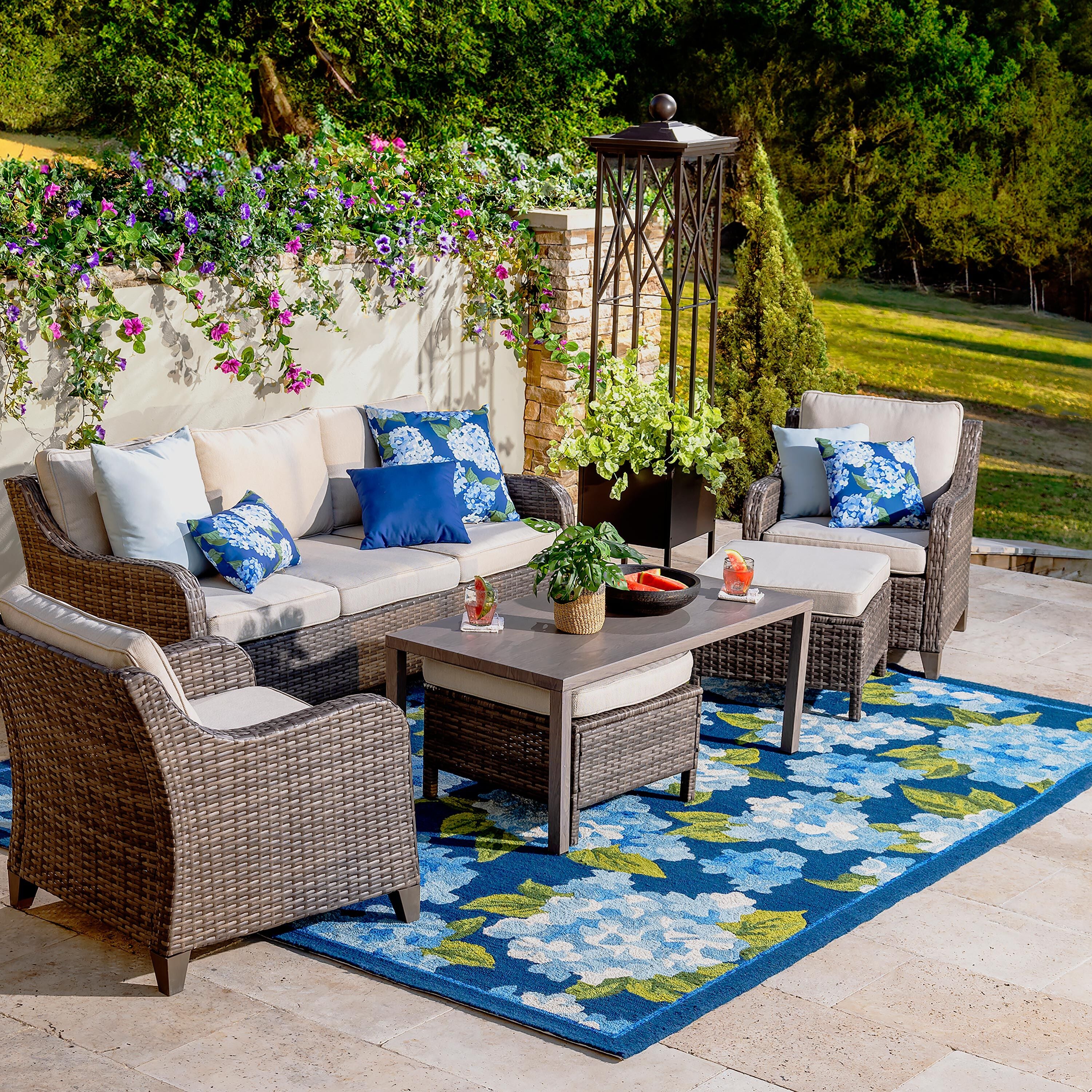 Plow & Hearth Montross Seating Set