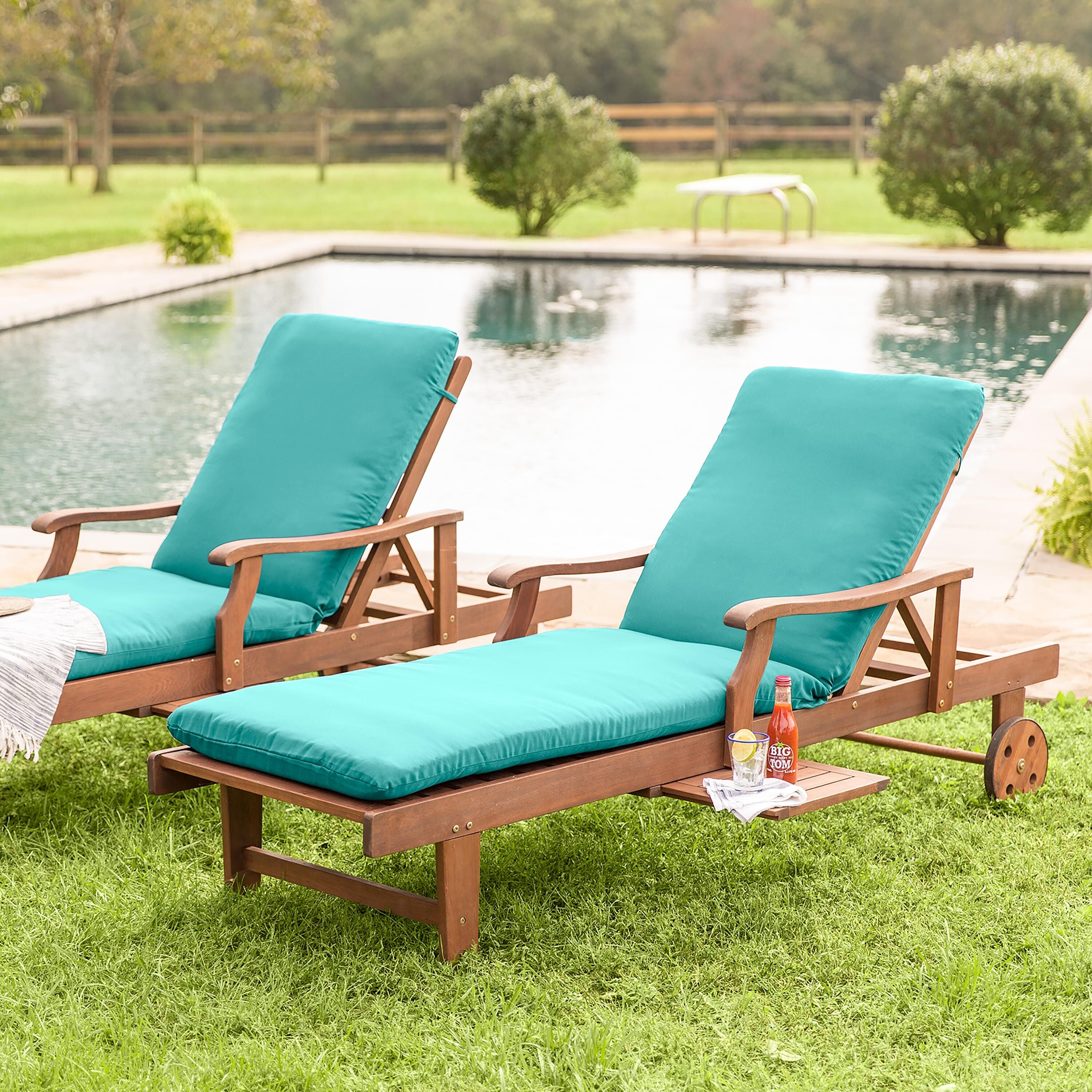 Claremont Eucalyptus Outdoor Chaise Lounge | Plow & Hearth