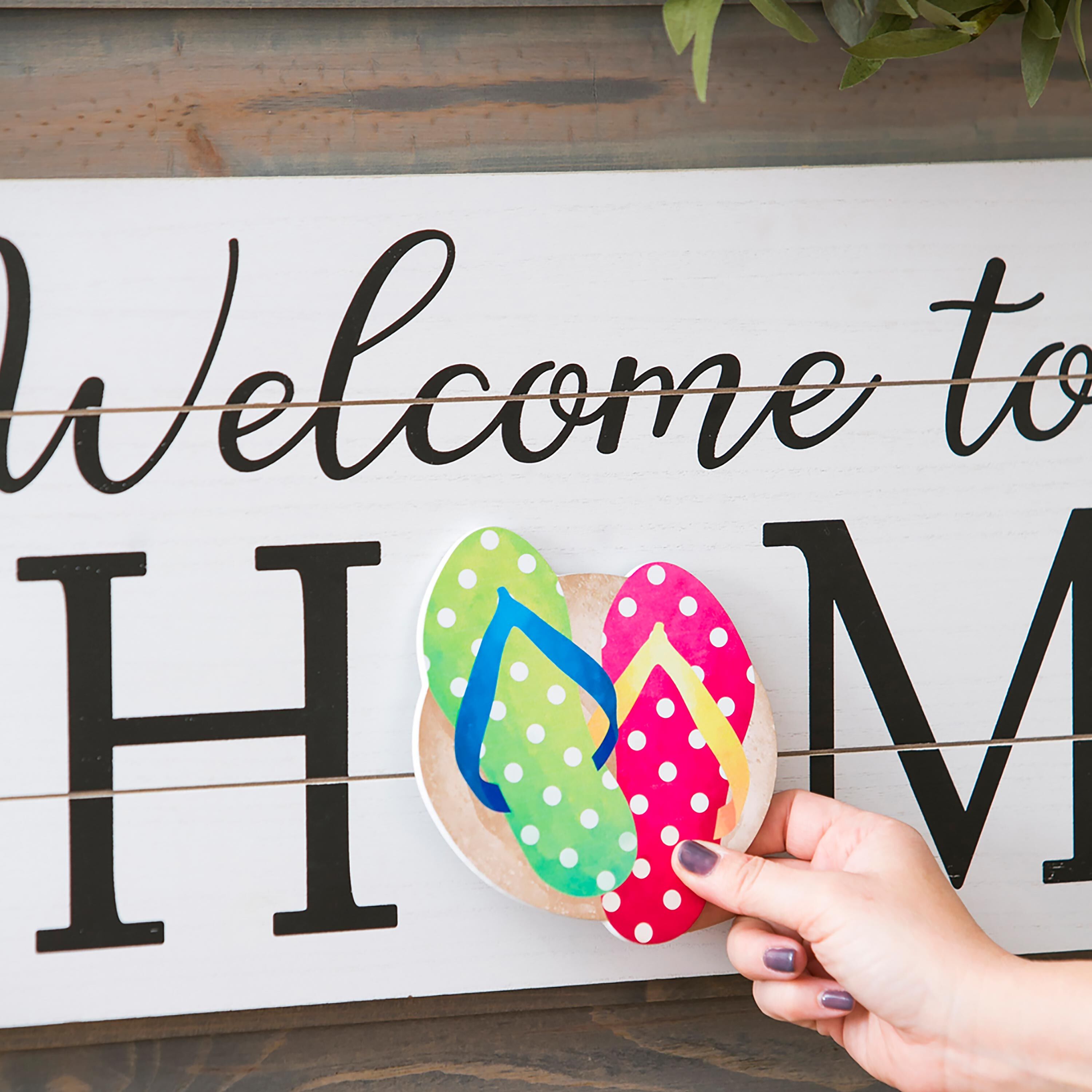 Interchangeable Wooden Welcome Sign – Plow & Hearth