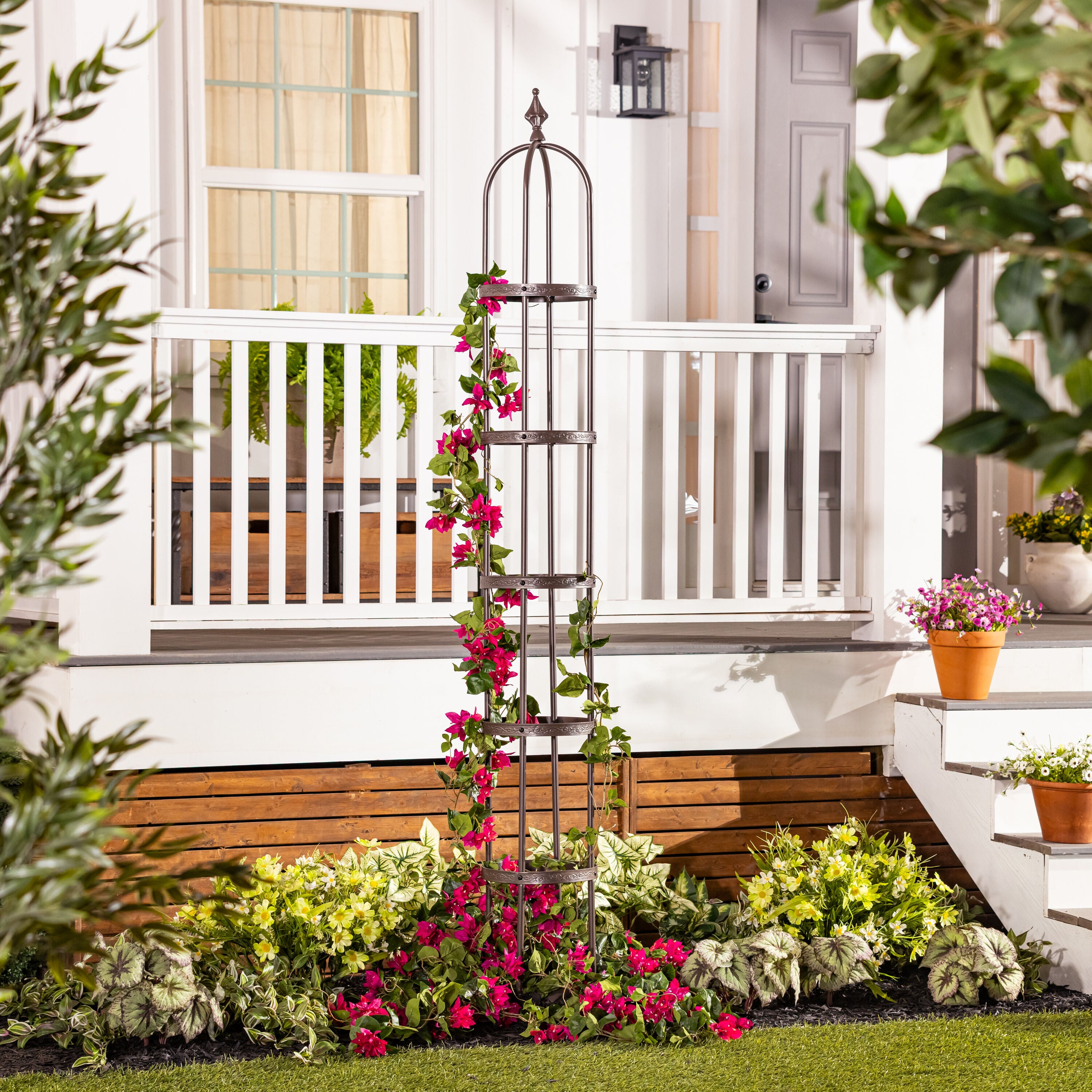 Evergreen Garden Obelisk - Thumbnail 4