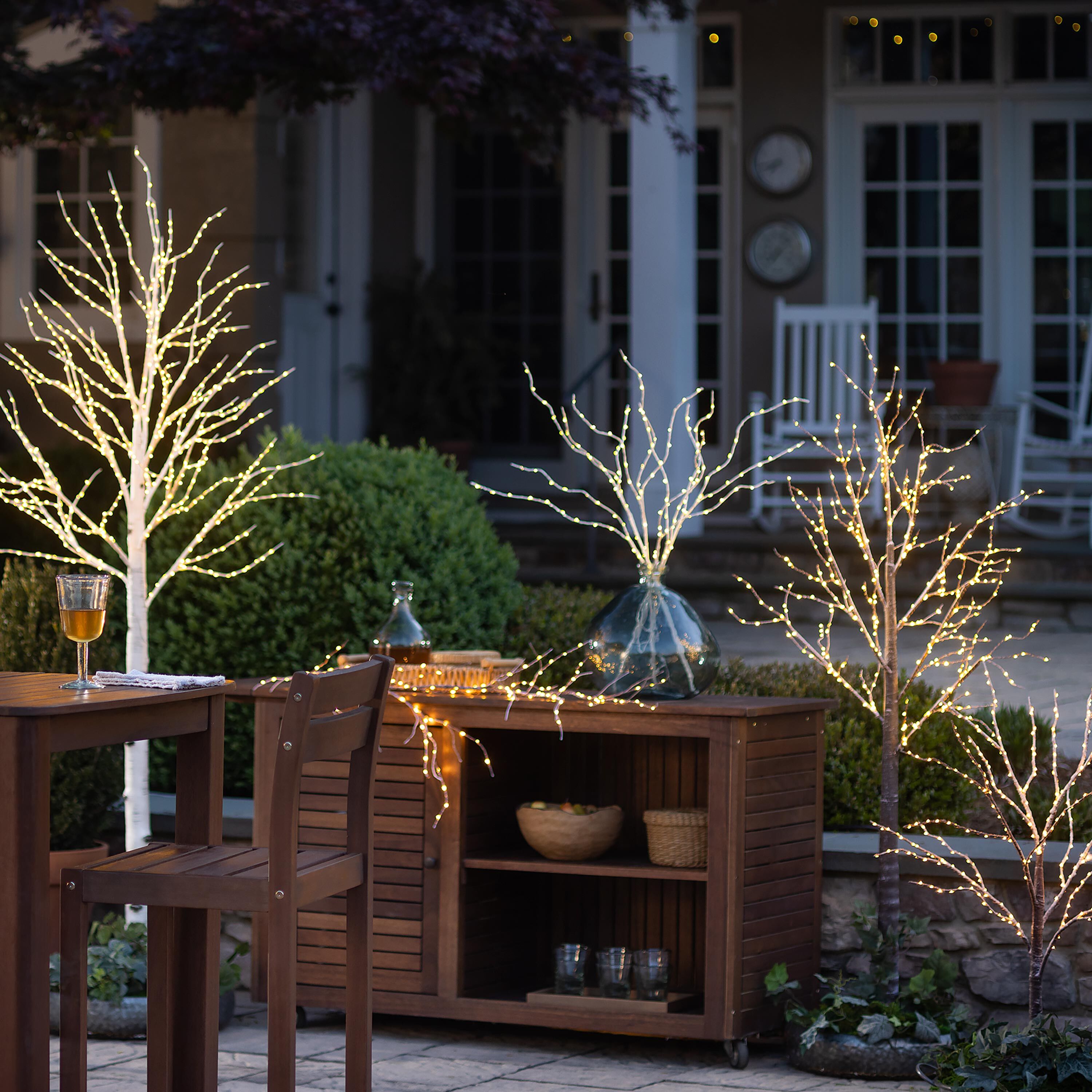 Medium Indoor/Outdoor Birch Tree with 400 Warm White Lights – Plow