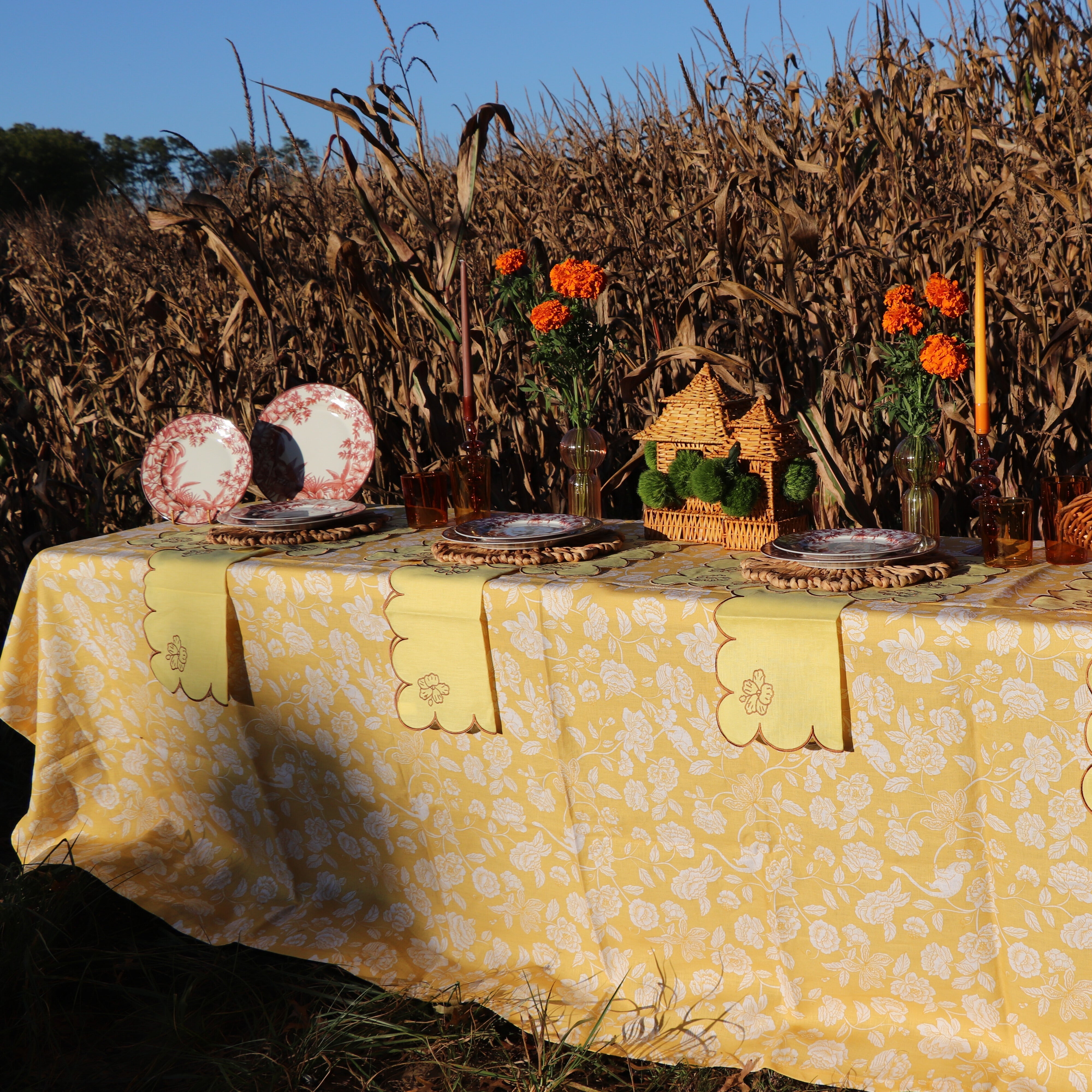Ro'Table Linen Tablecloth - Thumbnail 4