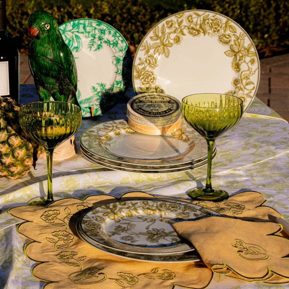 Plow & Hearth Pembroke Safari Dinner Plate - Thumbnail 3