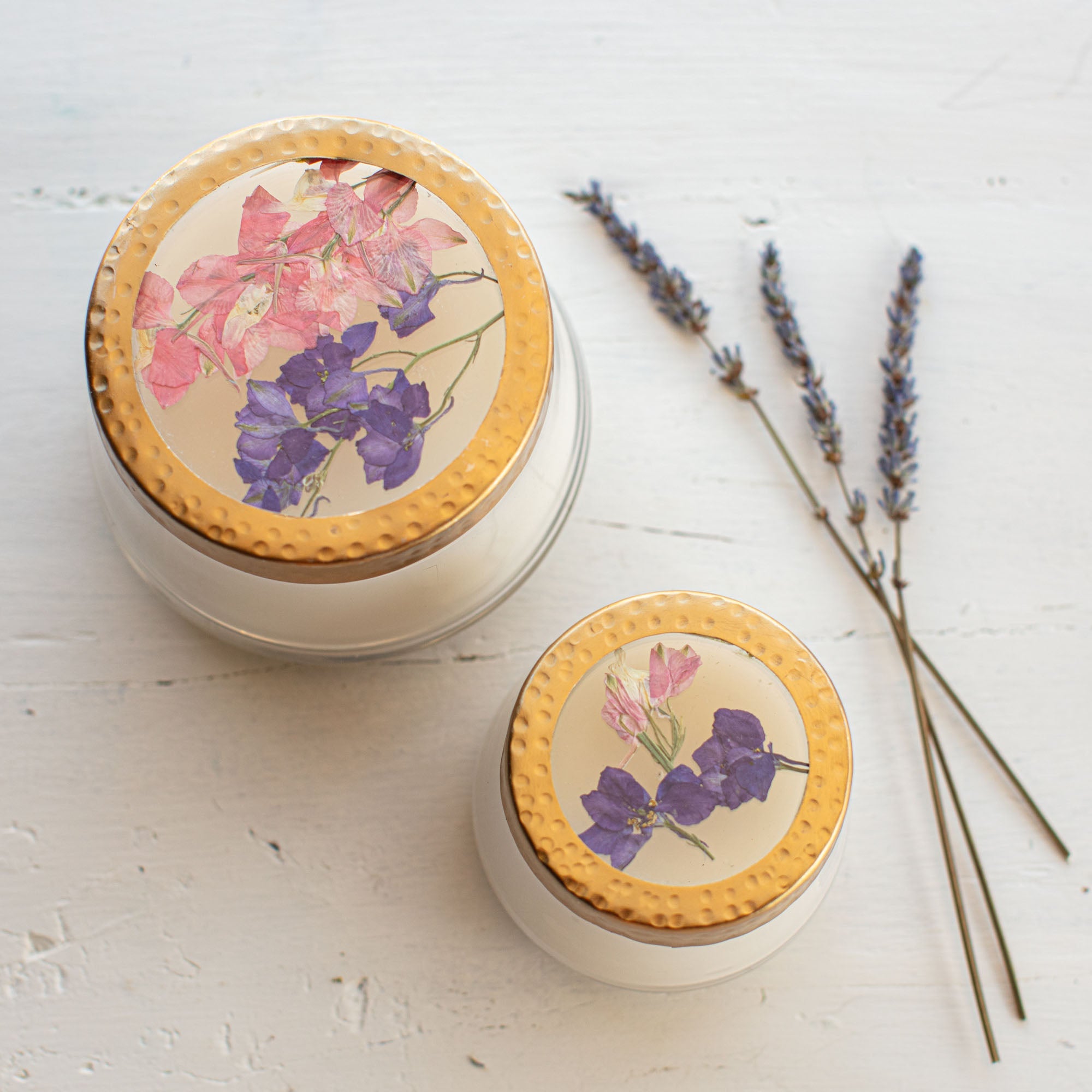 Roman Lavender Pressed Floral Candle - Thumbnail 3