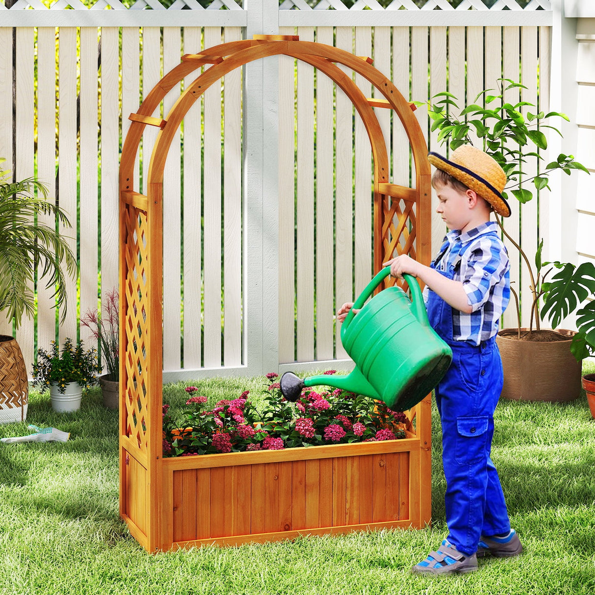 Raised Garden Bed with Lattice Trellis