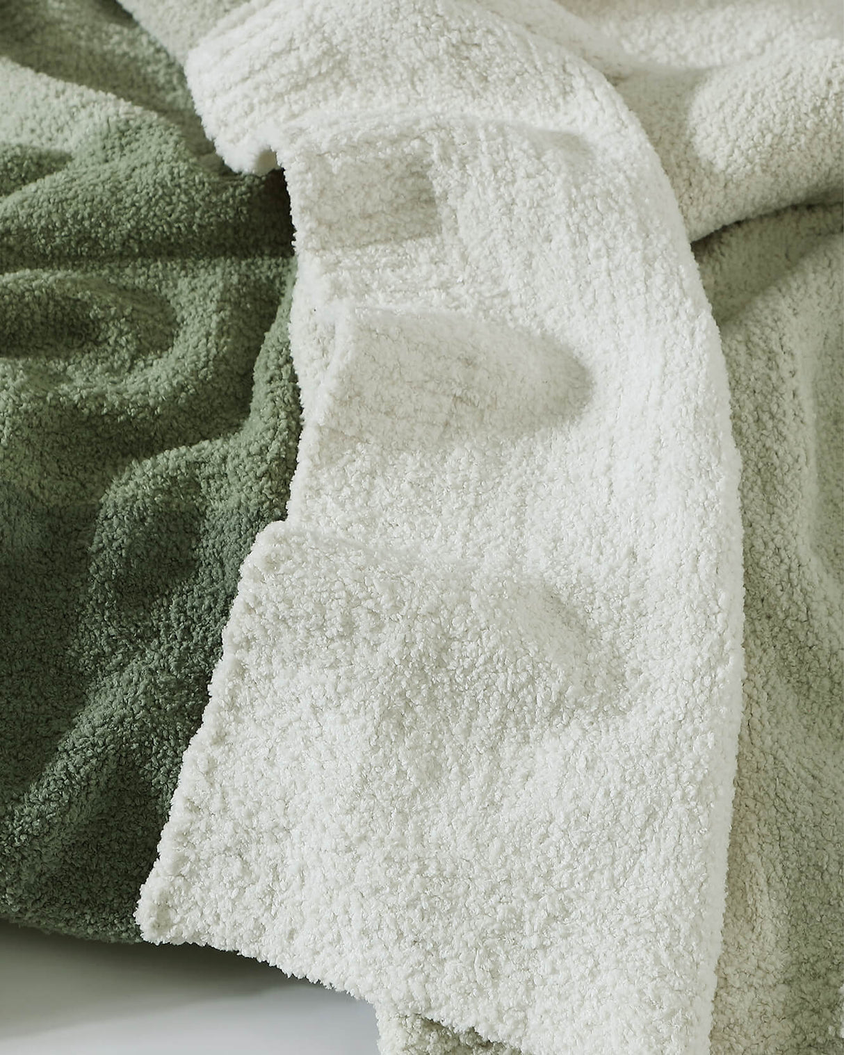 Ombre Lightweight Throw