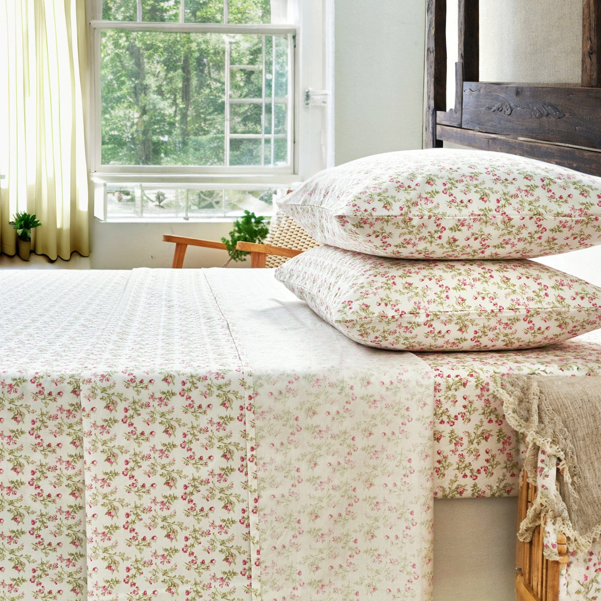 Romantic Coquette Sheet Set