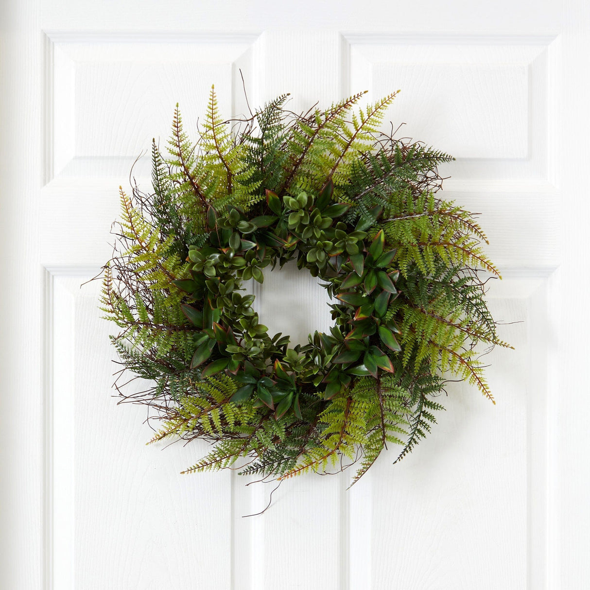 23” Assorted Fern Wreath