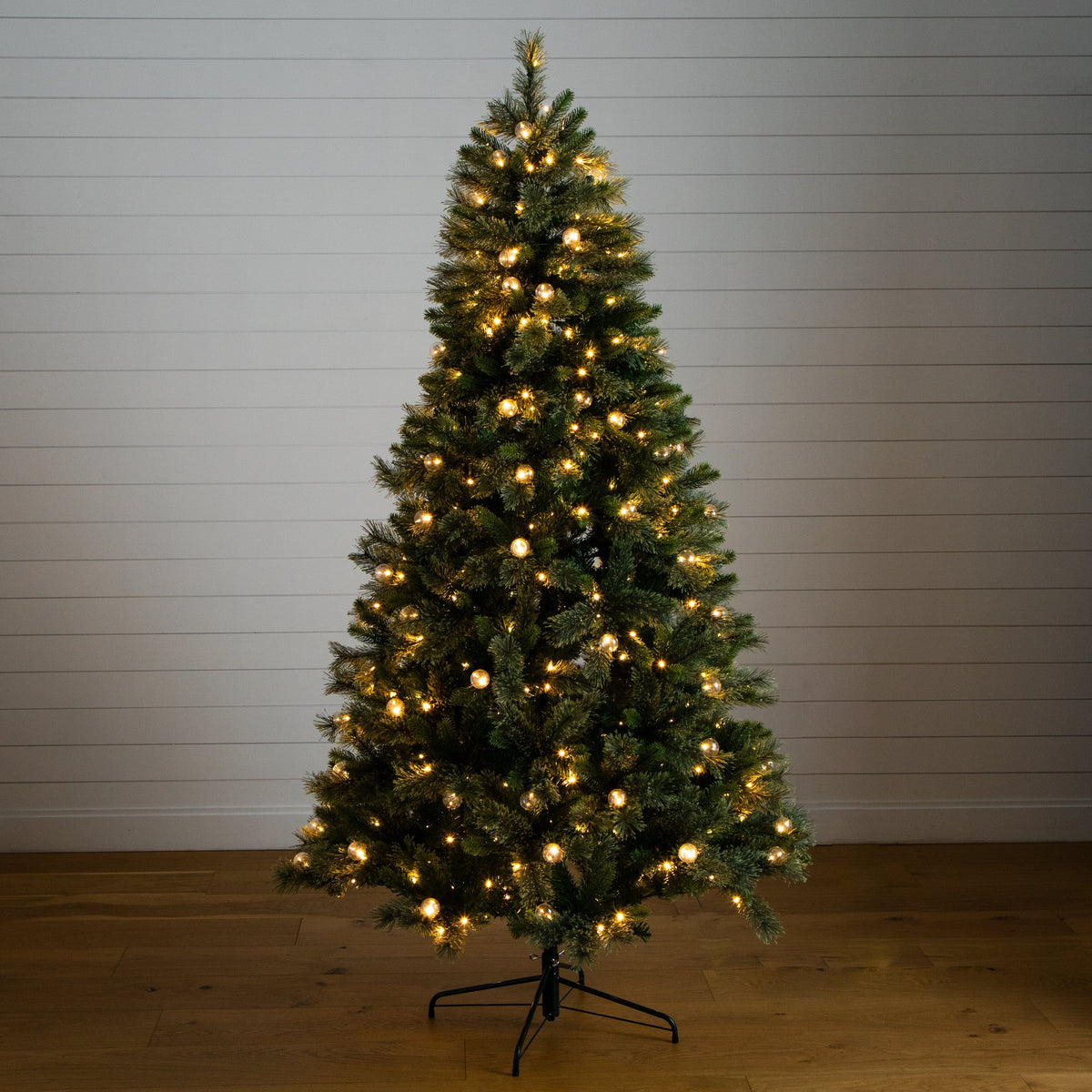 7.5' Artificial Christmas Tree with 450 Warm White Lights