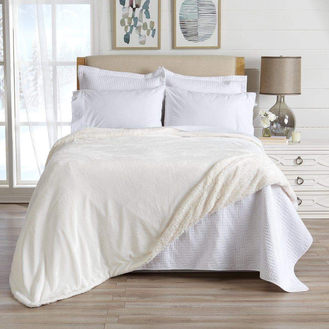 Velvet Plush Sherpa Luxury Bed Blanket - Kinsley Collection