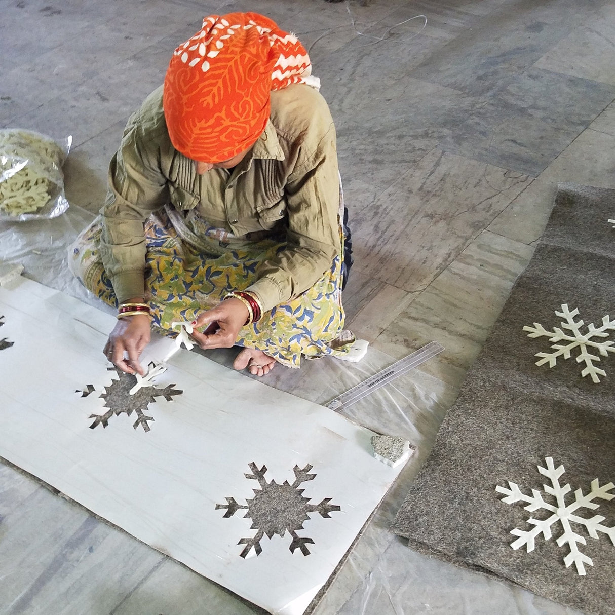 Handmade Snowflakes Gray Christmas Tree Skirt Felt - 60" Arcadia Home