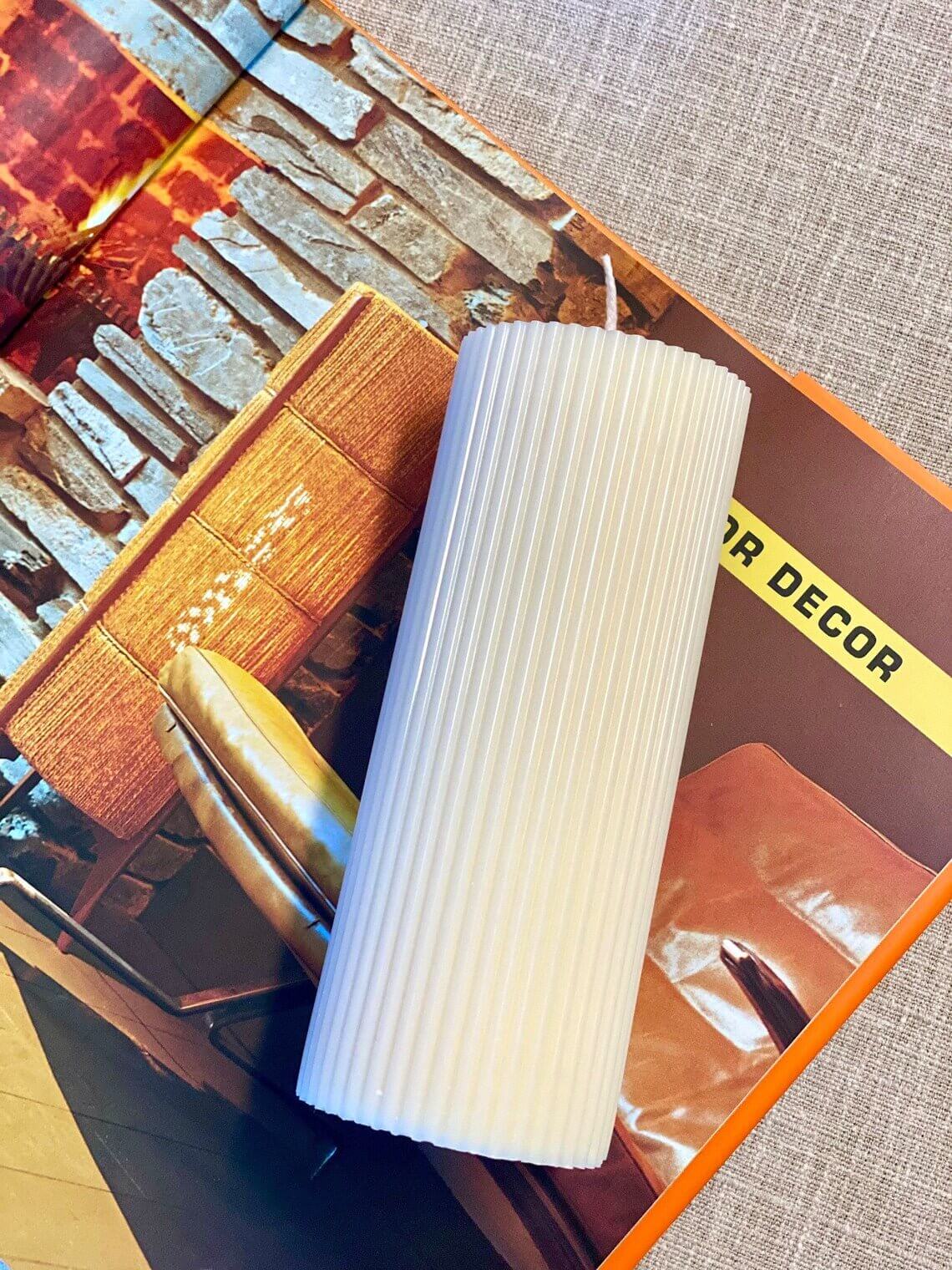 Minimalist Ribbed Candles