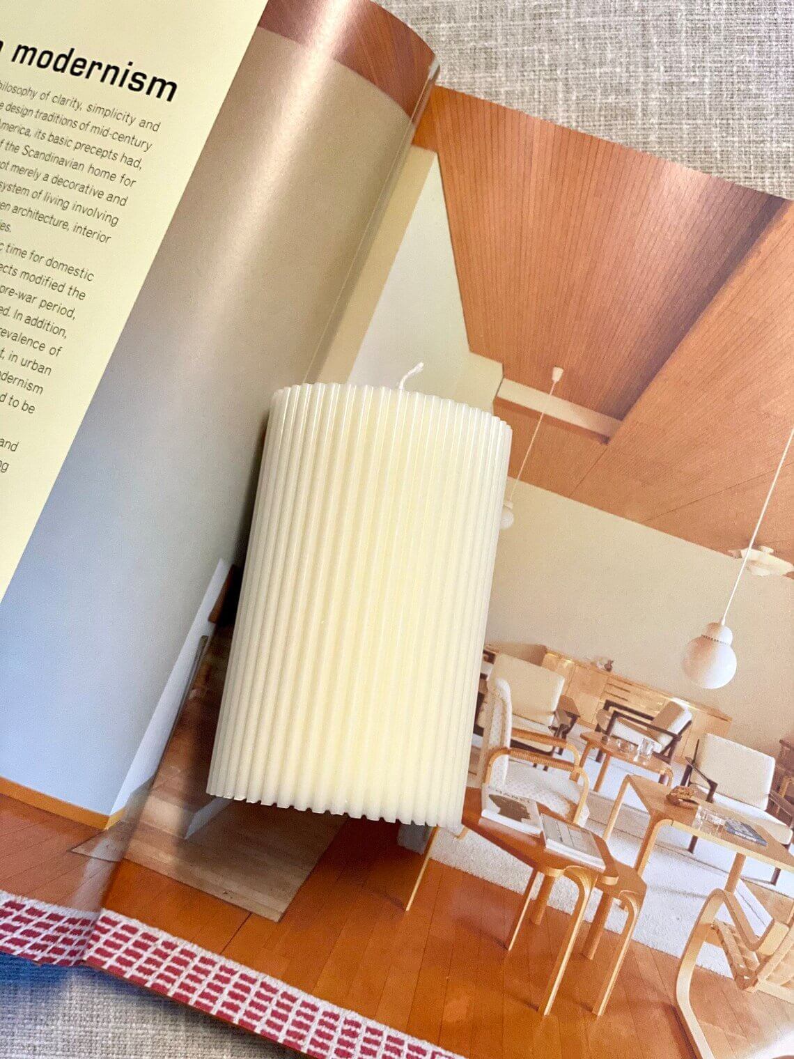 Minimalist Ribbed Candles