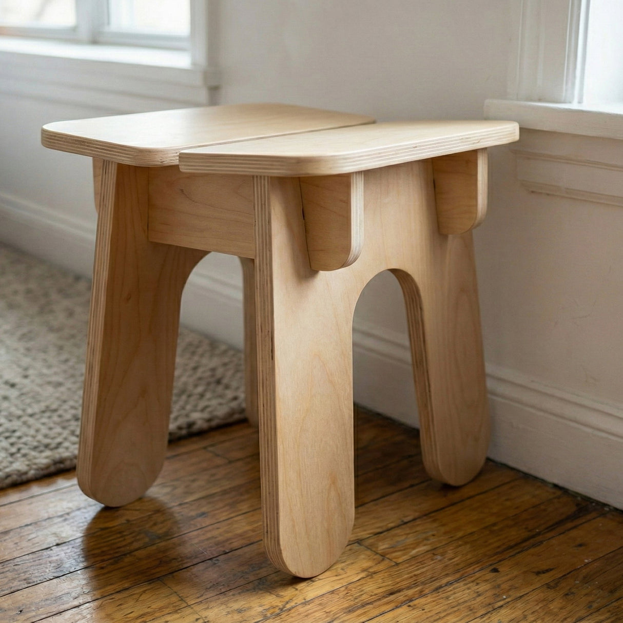 Burij Birch Stool