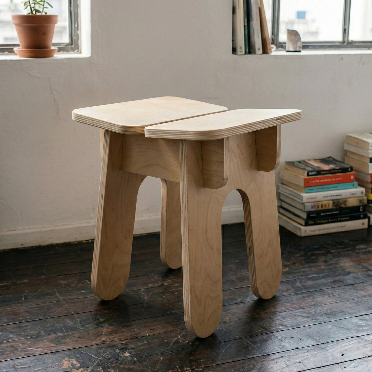 Burij Birch Stool