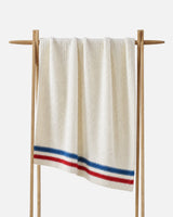 Coastal Americana Snug Lap Throw