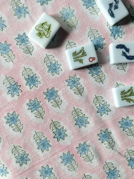 Lily Table Throw