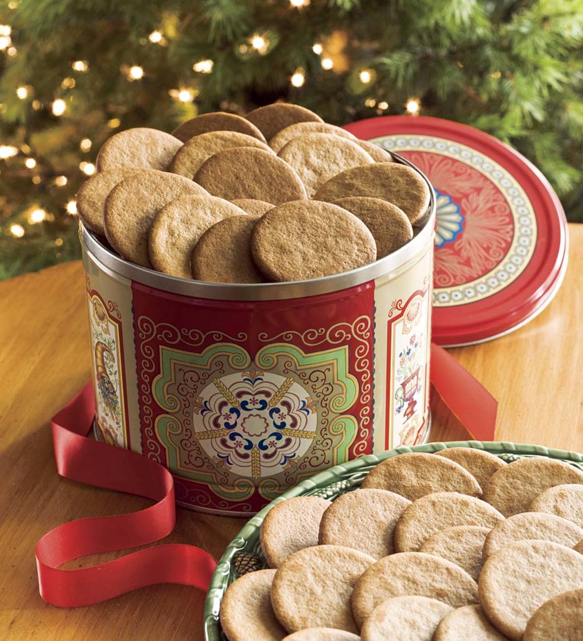 Save on Smart Living Holiday Cookie Container Cardinal Order Online  Delivery