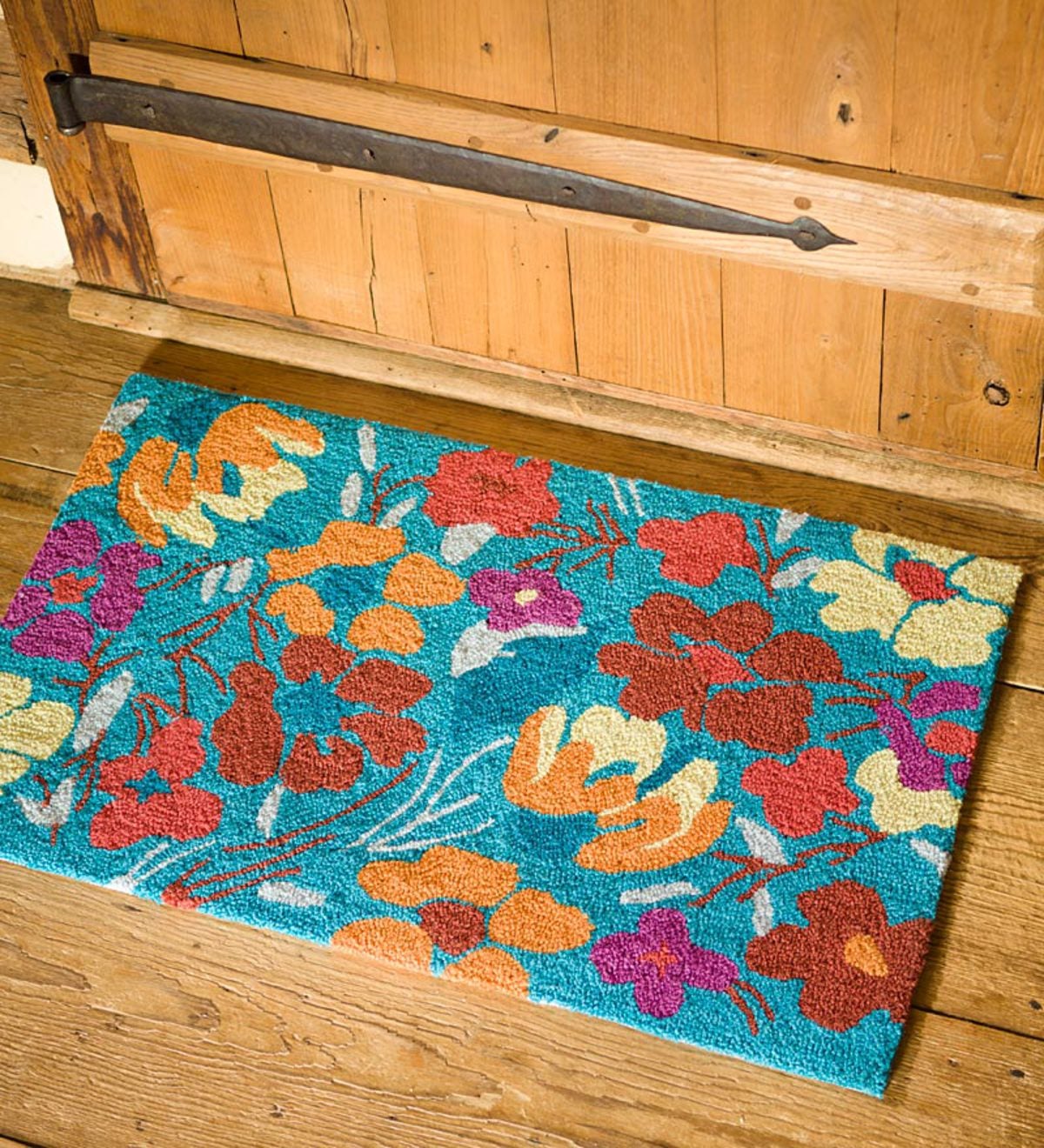 Blue Floral Accent Rug