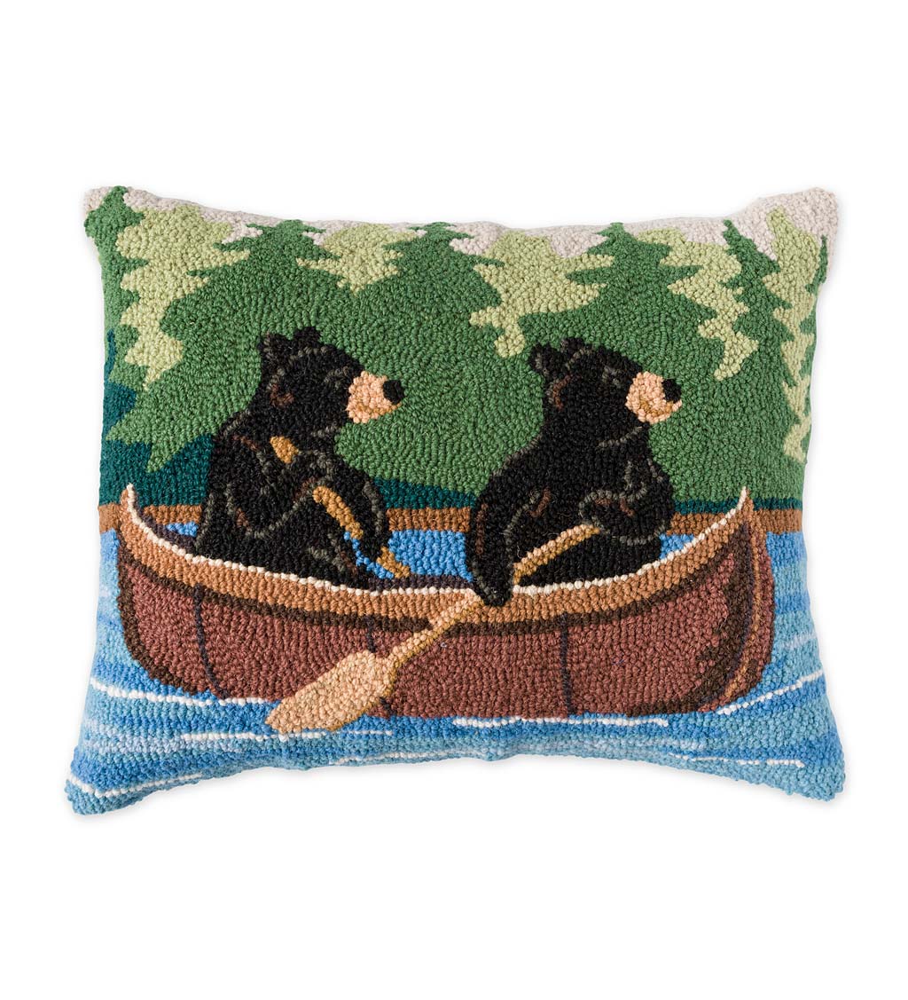 Black Bear Throw Pillow, Bear Broadcloth Pillow, Farmhouse Pillow, Bear Throw  Pillow, Rustic Couch Pillows — BRYANT BARN