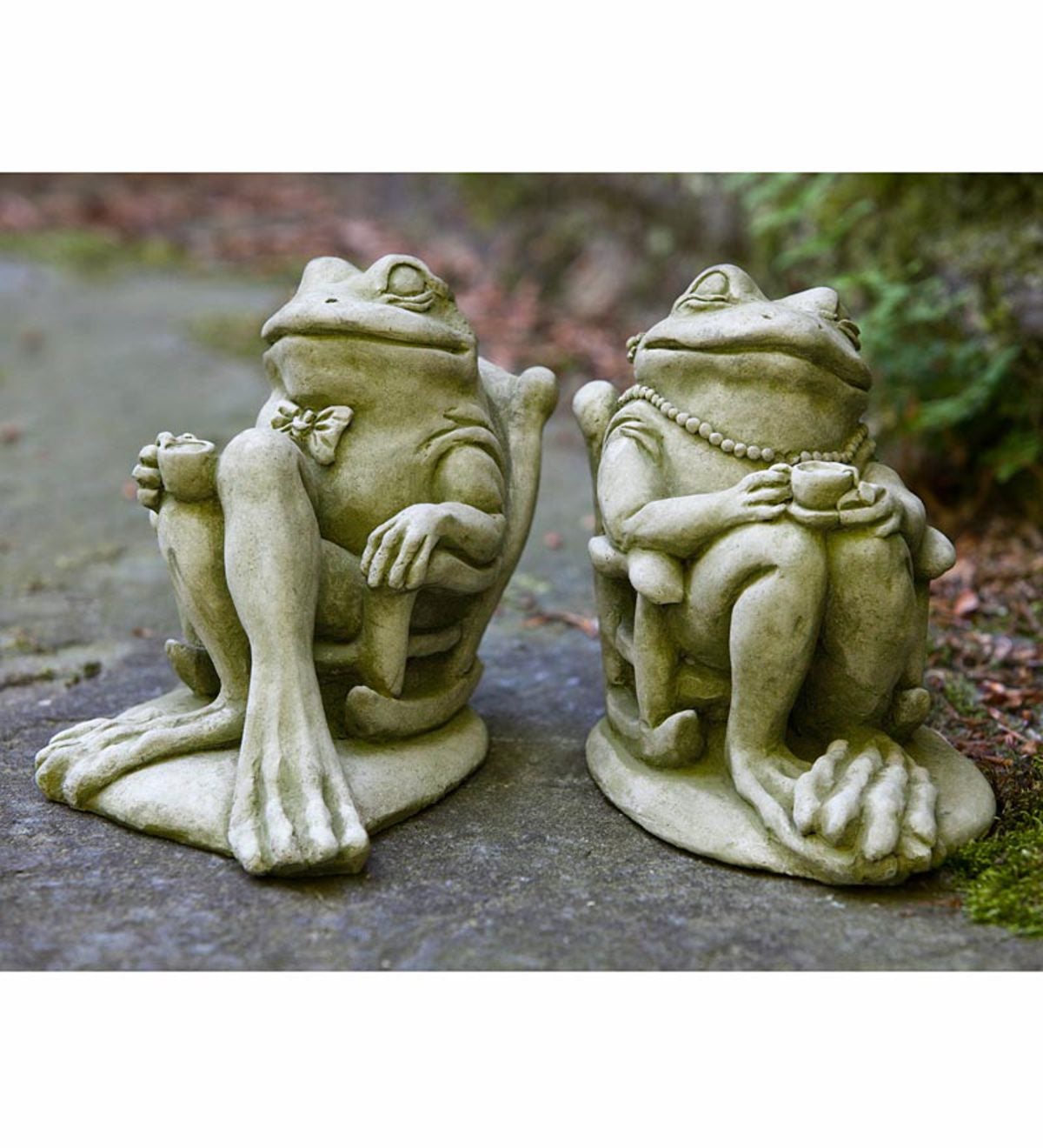 Frog Lovers Garden Sculpture - Iron Accents