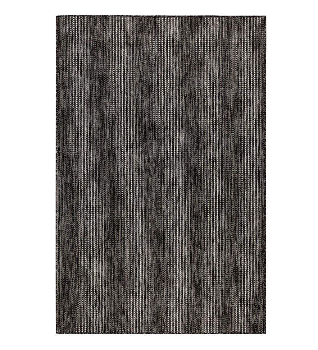 Indoor/Outdoor Textured Stripe Polypropylene Rugm 4'10" x 7'6" - Gray