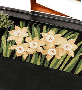 Machine-Washable Accent Rug, Daffodils