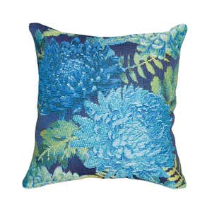 Indoor/Outdoor Chrysanthemum Polypropylene Throw Pillow - Blue