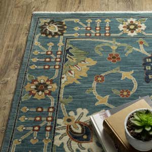 Clover Hill Gems Polypropylene Rug