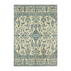 Clover Hill Porcelain Polypropylene Rug