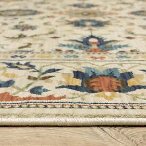 Indoor/Outdoor Clover Hill Border Polypropylene Rug