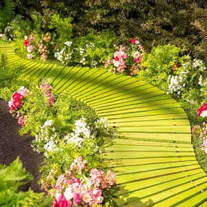 6'L Roll-Out Green Curved Hardwood Pathway