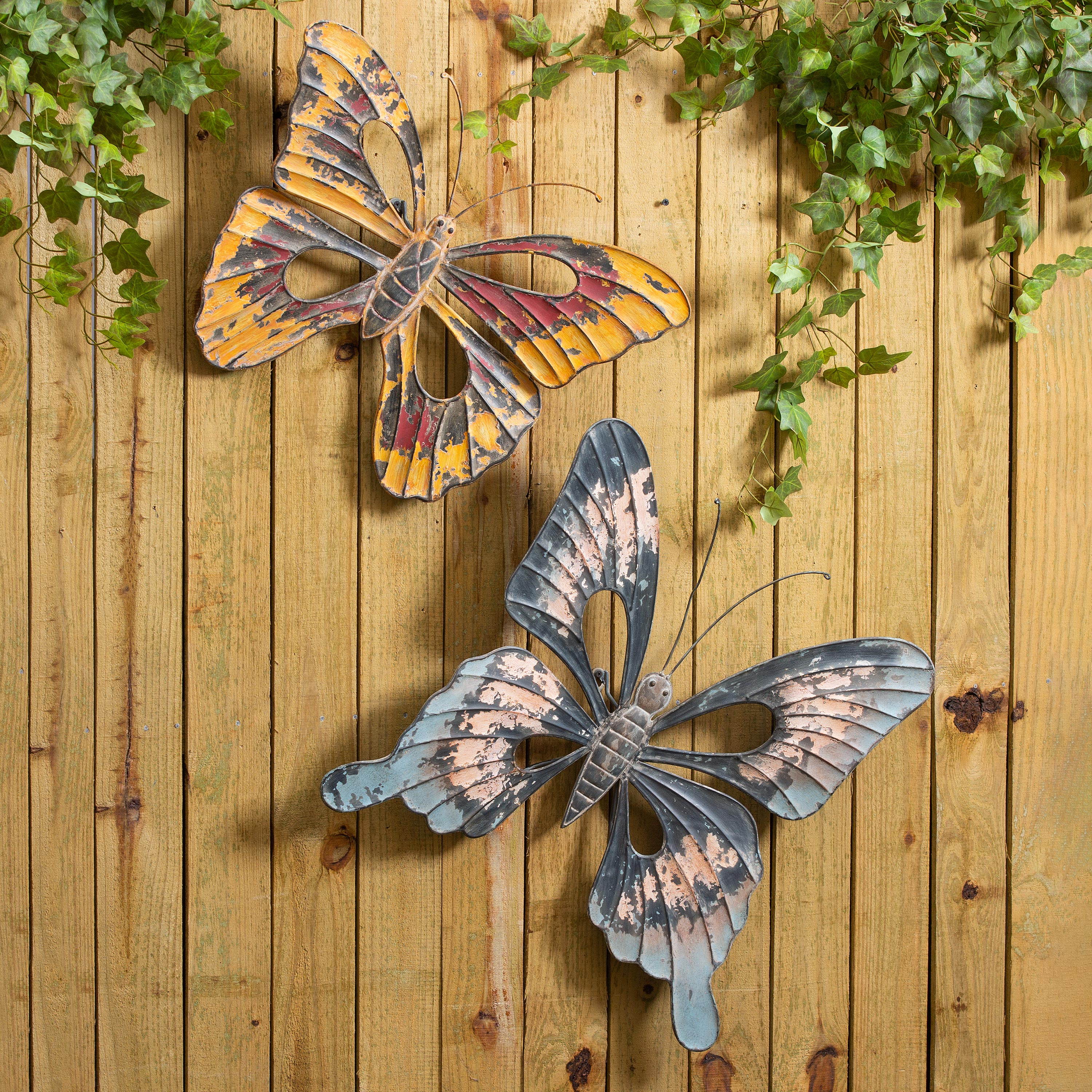 Metal Butterfly Wall Decor, 3 Pack Metal Wall Art Butterfly Decorations  Hanging for Patio, Fence, Garden, Yard, Outdoor wall decor Handmade Gift  for kids 
