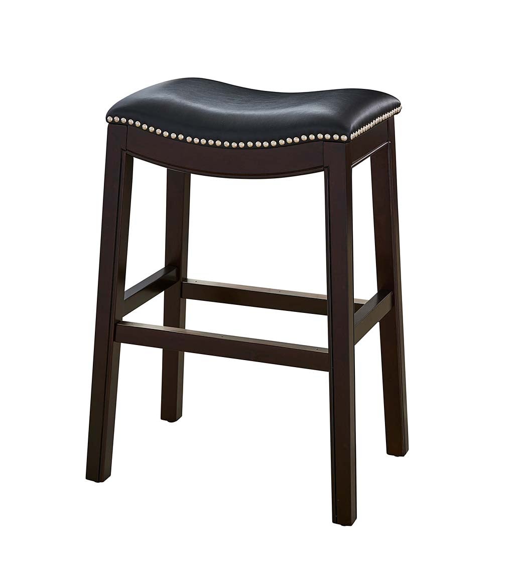 Wooden bar stools 2024 with leather seats