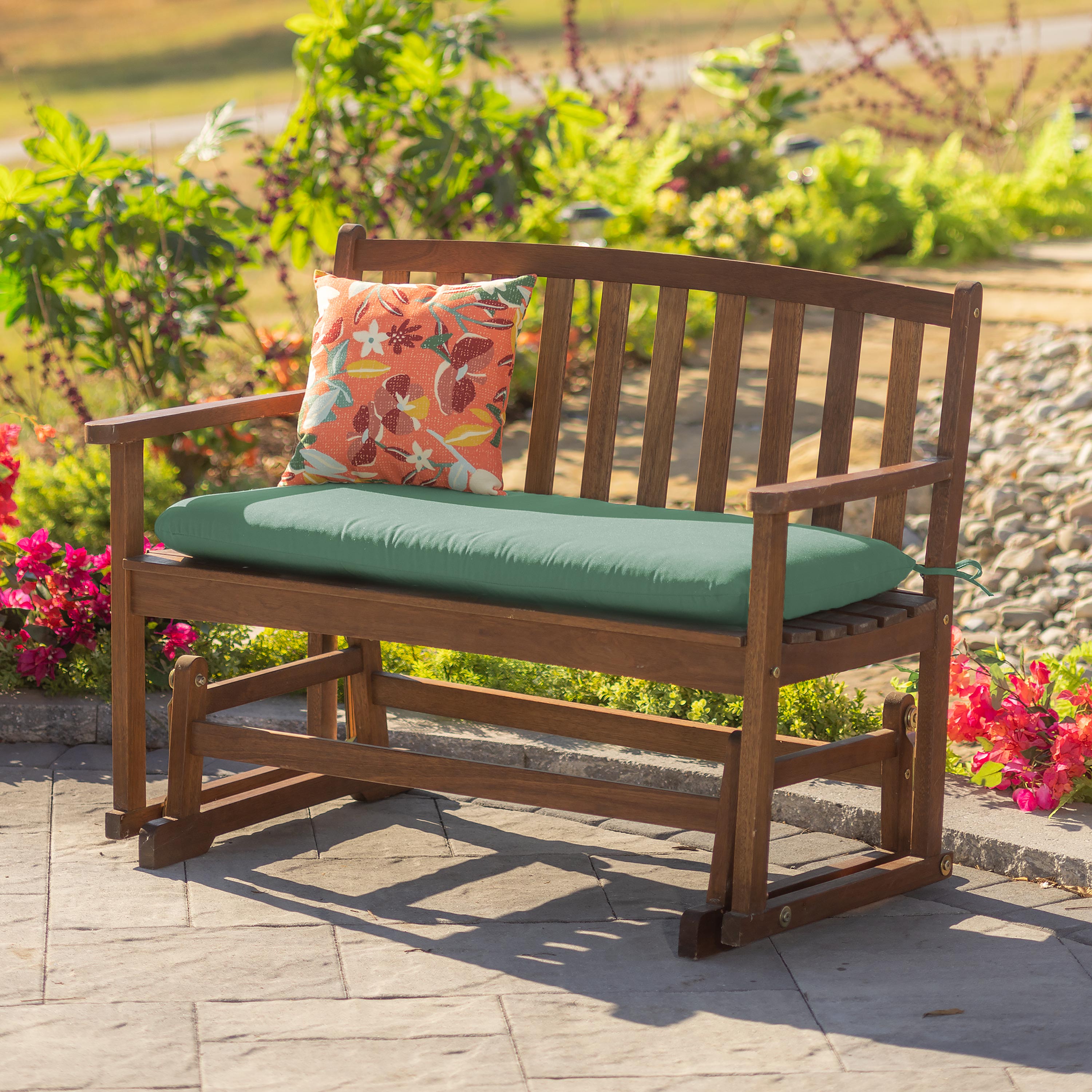 Love seat 2025 garden bench