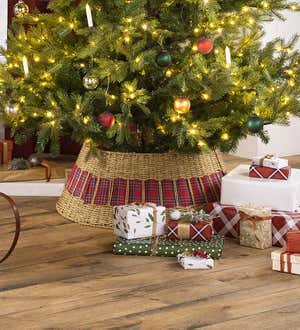 Large Seagrass Christmas Tree Collar with Plaid Ribbon, 27½" dia.