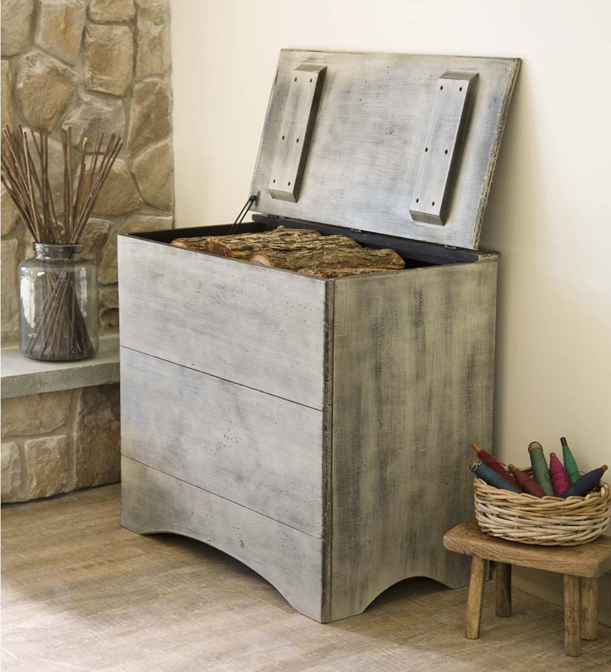 Storage bin 2024 for firewood