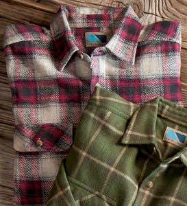 Men's Cotton Flannel Shirt With Button Front Pockets