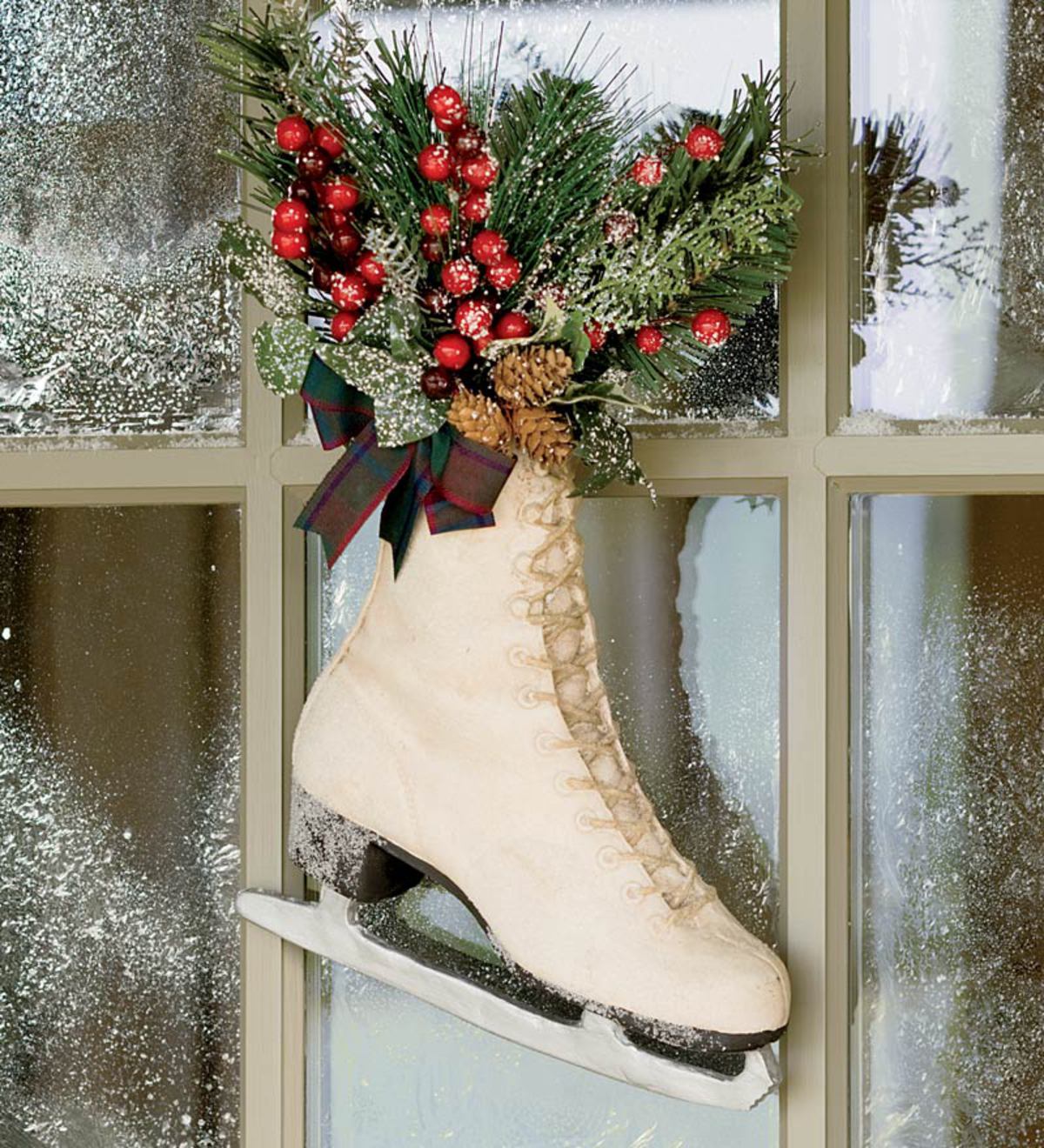 Decorative Ice Skates: The Perfect Blend of Functionality and Style