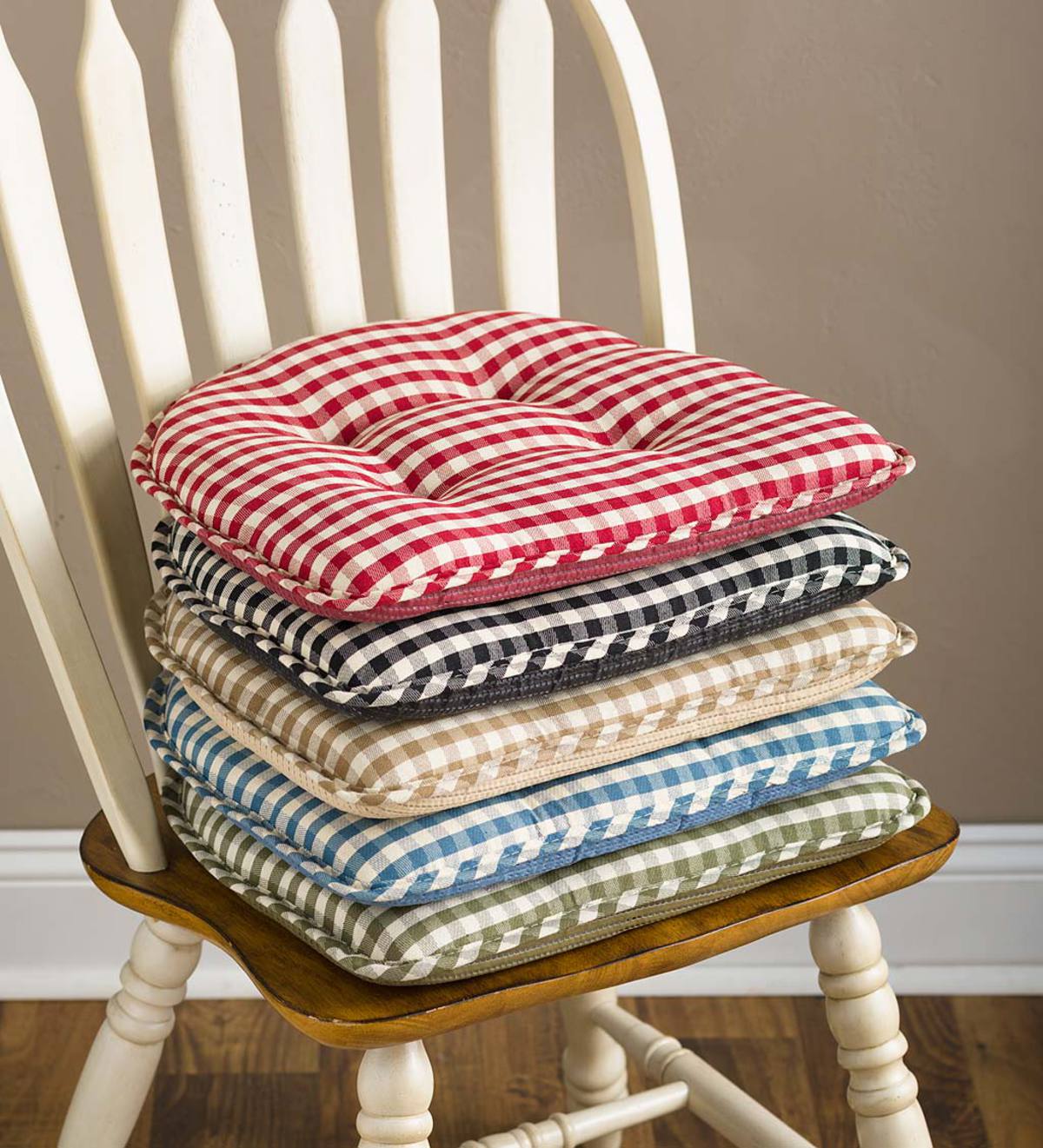Buffalo Check 100% Cotton Tufted Chair Pad Cushion (Set of 4) The Holiday Aisle Size: 16 x 16