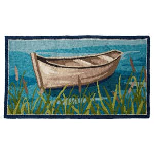 Indoor/Outdoor Hand-Hooked Polypropylene Boat Accent Rug