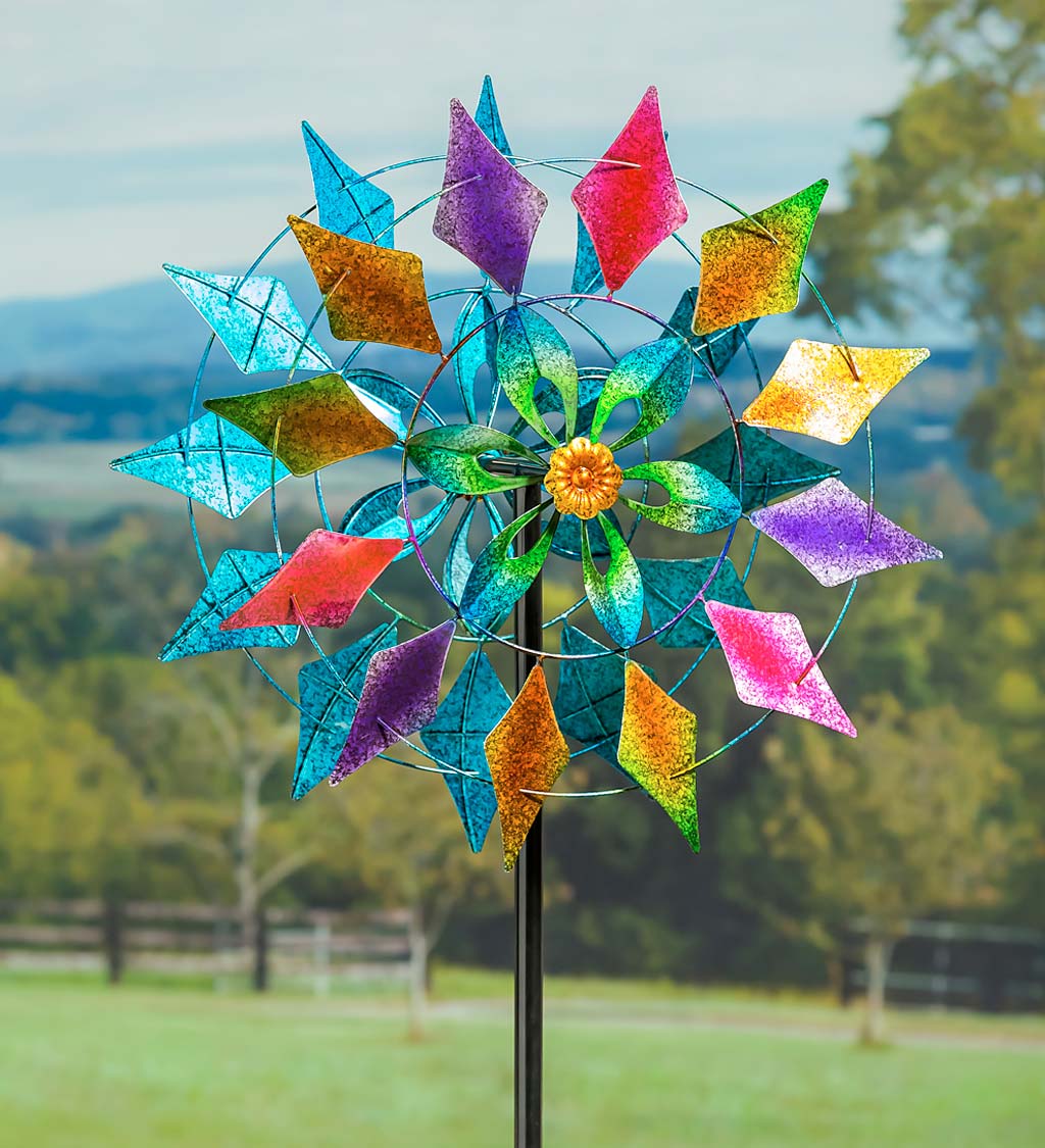 Diamond Circle Wind Spinner