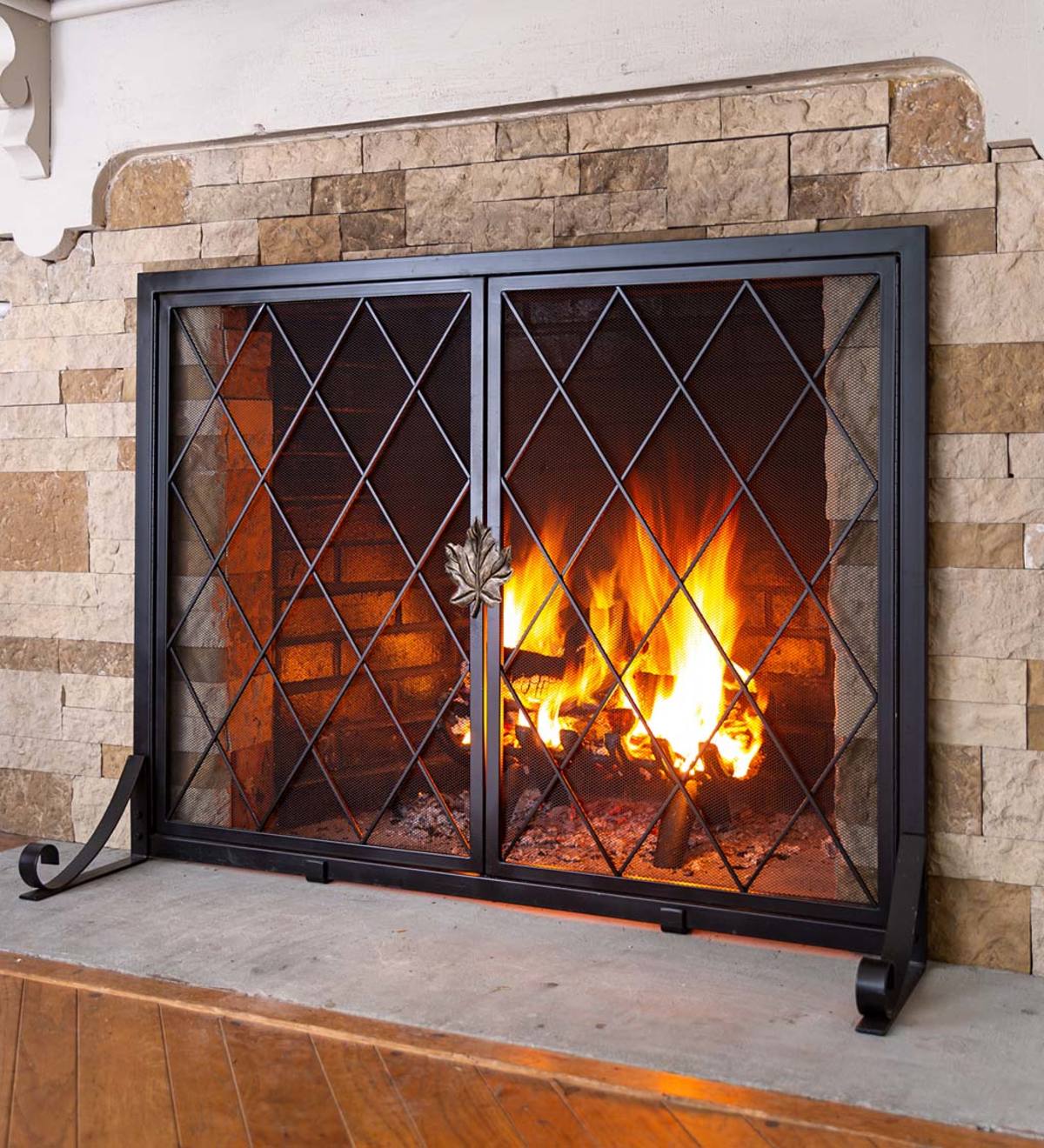 Large Middleton Fireplace Screen with Doors | Plow & Hearth